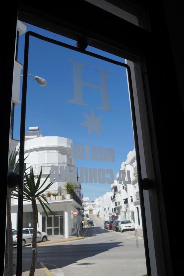 Hostal La Conilena コニル・デ・ラ・フロンテラ エクステリア 写真